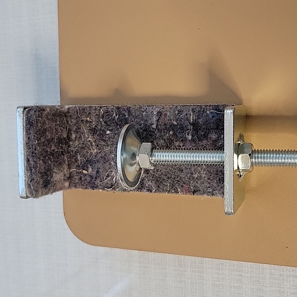 Small clipable bedside side shelf adjustable dorm room, tiny home, small space - Picture 5 of 7